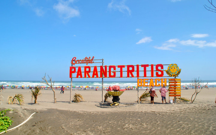 Pantai Parangtritis